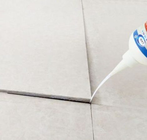 行唐瓷砖空鼓维修公司分享卫生间瓷砖脱落的原因可能有以下几点